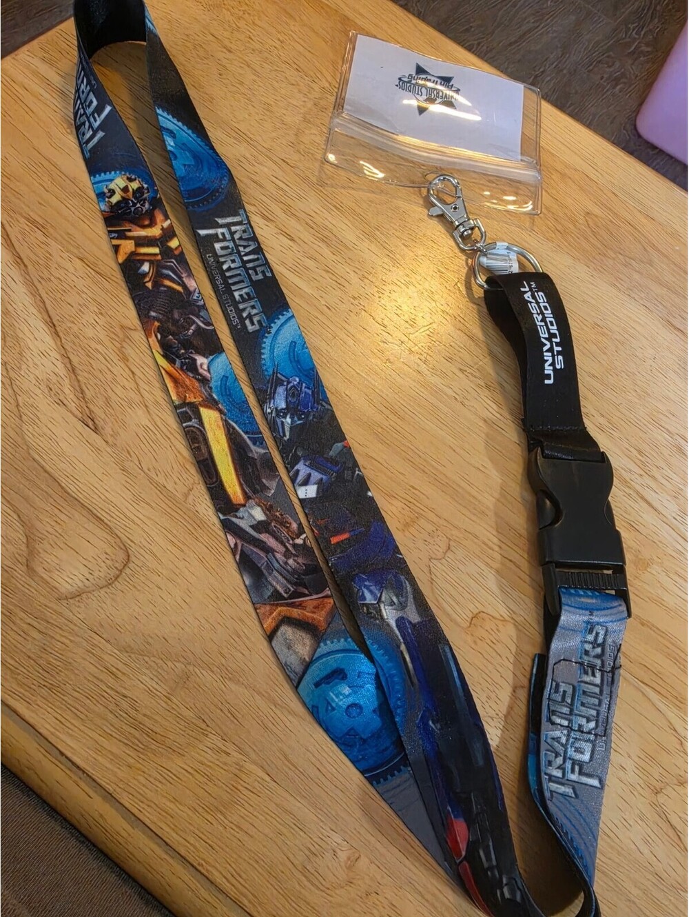 Universal Studios Transformers Clip Lanyard With Clear Plastic Pouch